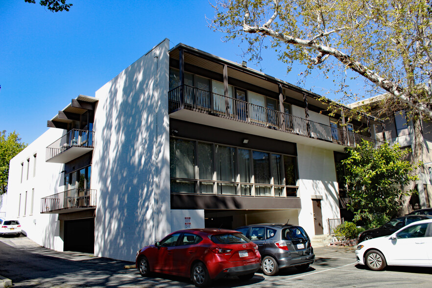 7462 N Figueroa St, Los Angeles, CA for lease - Building Photo - Image 3 of 6