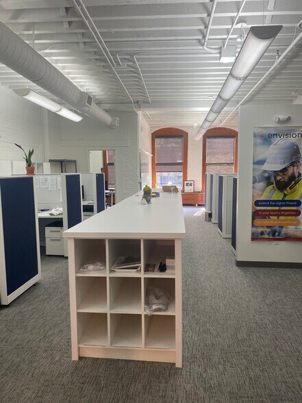 192 South St, Boston, MA for lease - Building Photo - Image 1 of 23