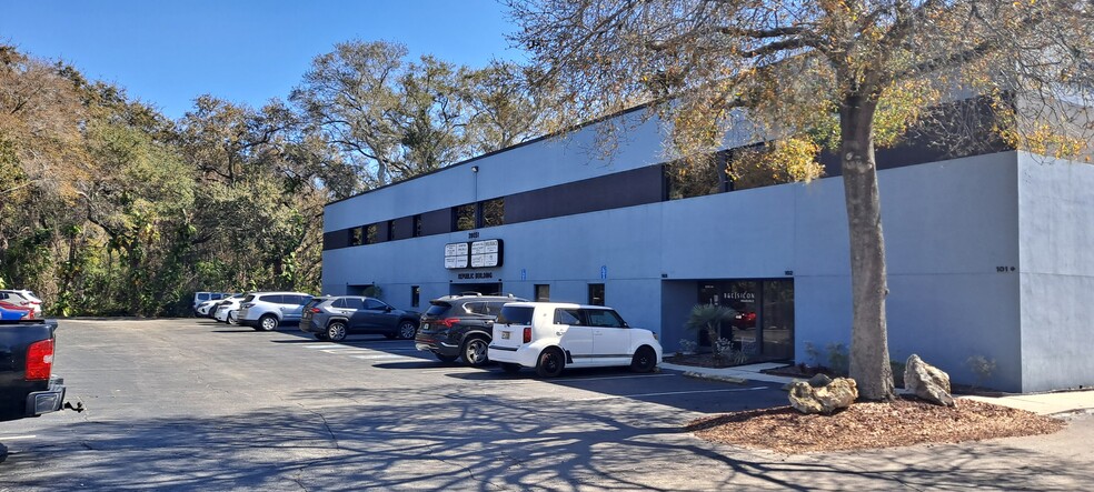 28051 US Hwy 19 N, Clearwater, FL for lease - Building Photo - Image 2 of 10