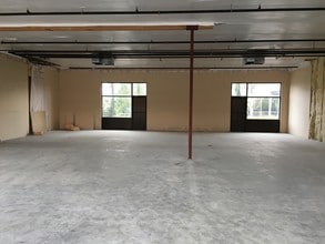 9805 224th St, Graham, WA for lease Interior Photo- Image 2 of 3