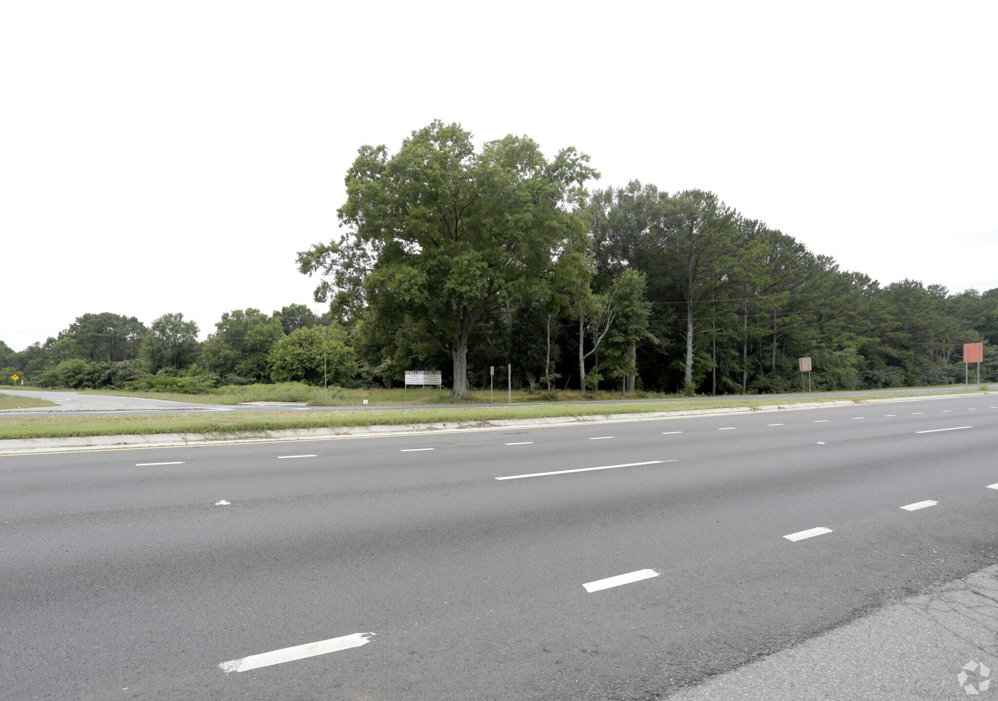 1411 SE Joe Frank Harris Pky, Cartersville, GA for sale Primary Photo- Image 1 of 1