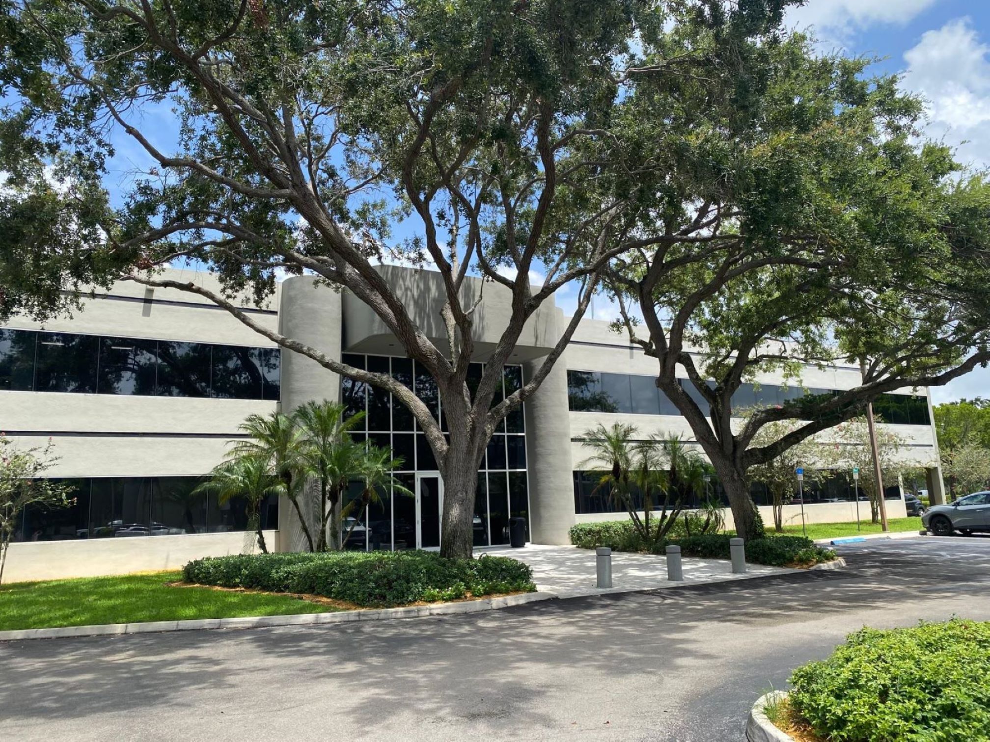 15280 NW 79th Ct, Miami Lakes, FL for lease Building Photo- Image 1 of 11