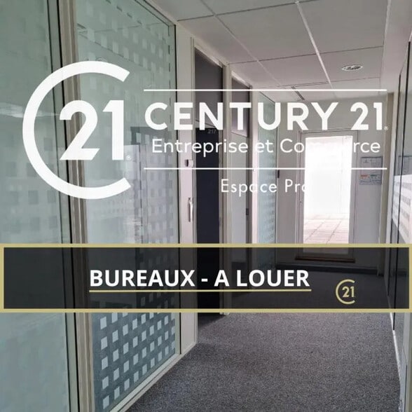 Office in Caen for lease - Interior Photo - Image 1 of 2