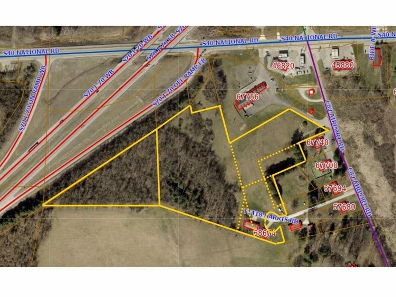 68670 Harris Dr, Saint Clairsville, OH for sale - Primary Photo - Image 1 of 1