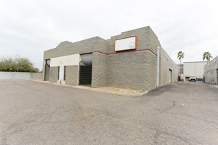 10k Sqft - Building with Yard! - Commercial Real Estate