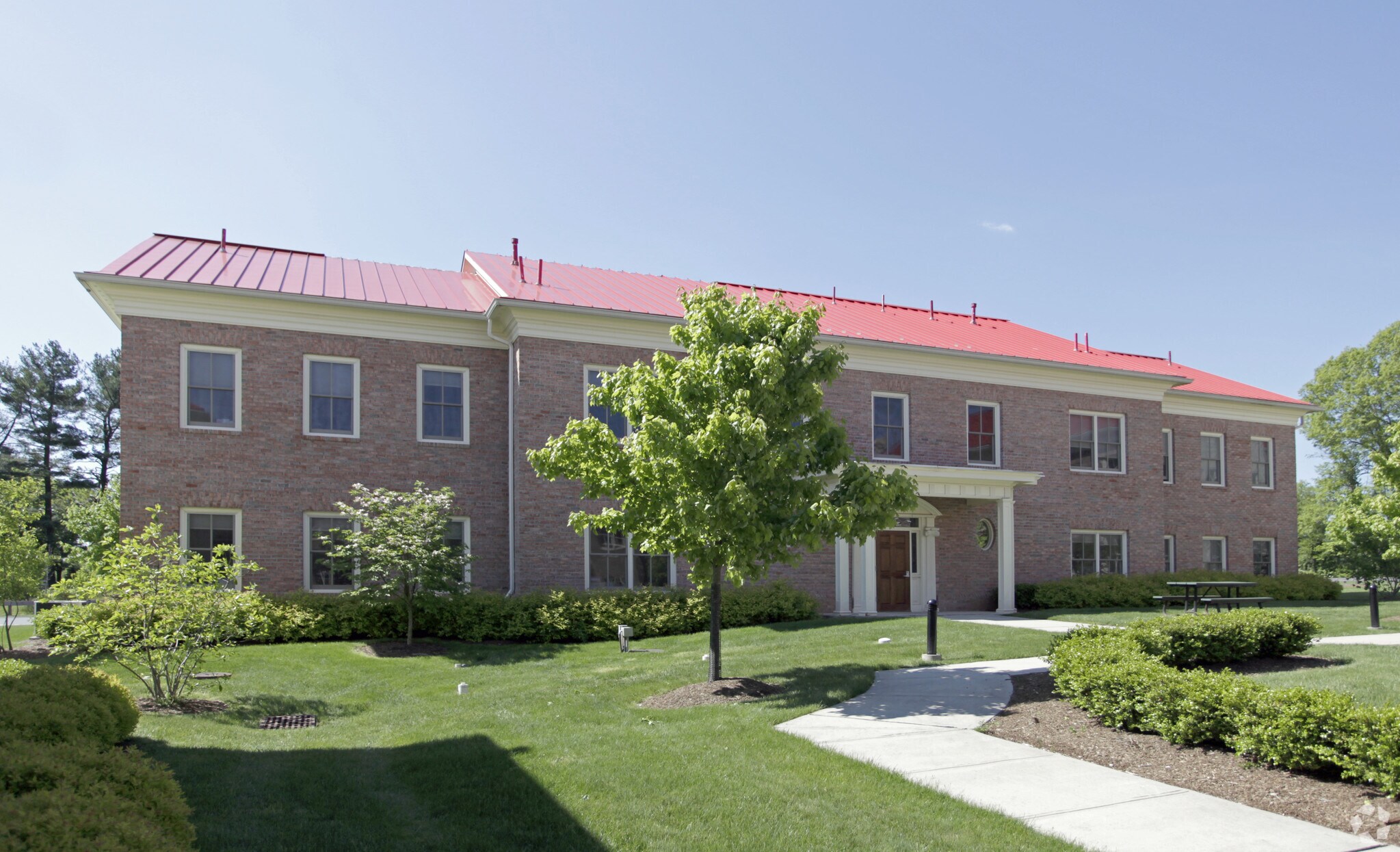 Office in Lebanon, NJ for sale Primary Photo- Image 1 of 1