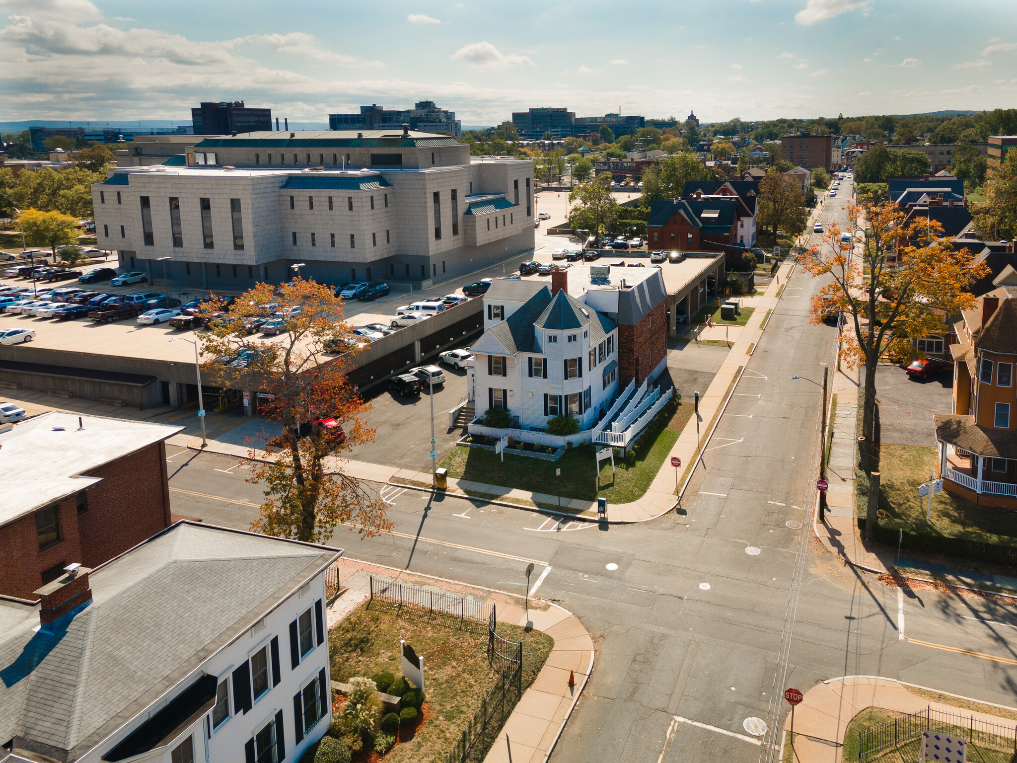 39 Russ St, Hartford, CT for lease Building Photo- Image 1 of 11