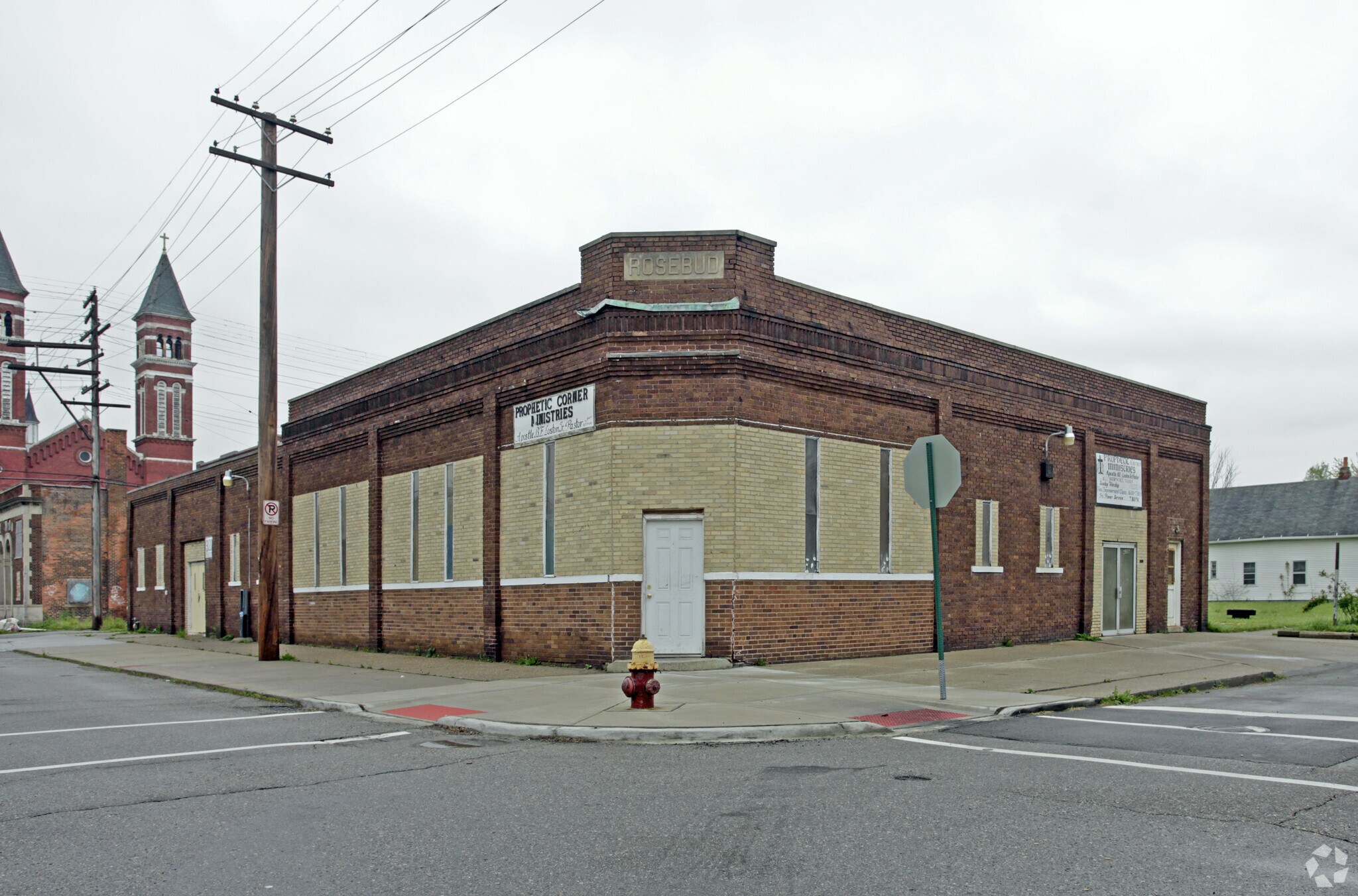 4256 Mitchell St, Detroit, MI 48207