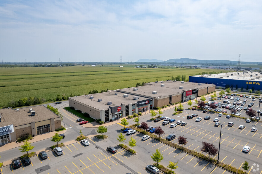 582 Ch de Touraine, Boucherville, QC for lease - Aerial - Image 3 of 25