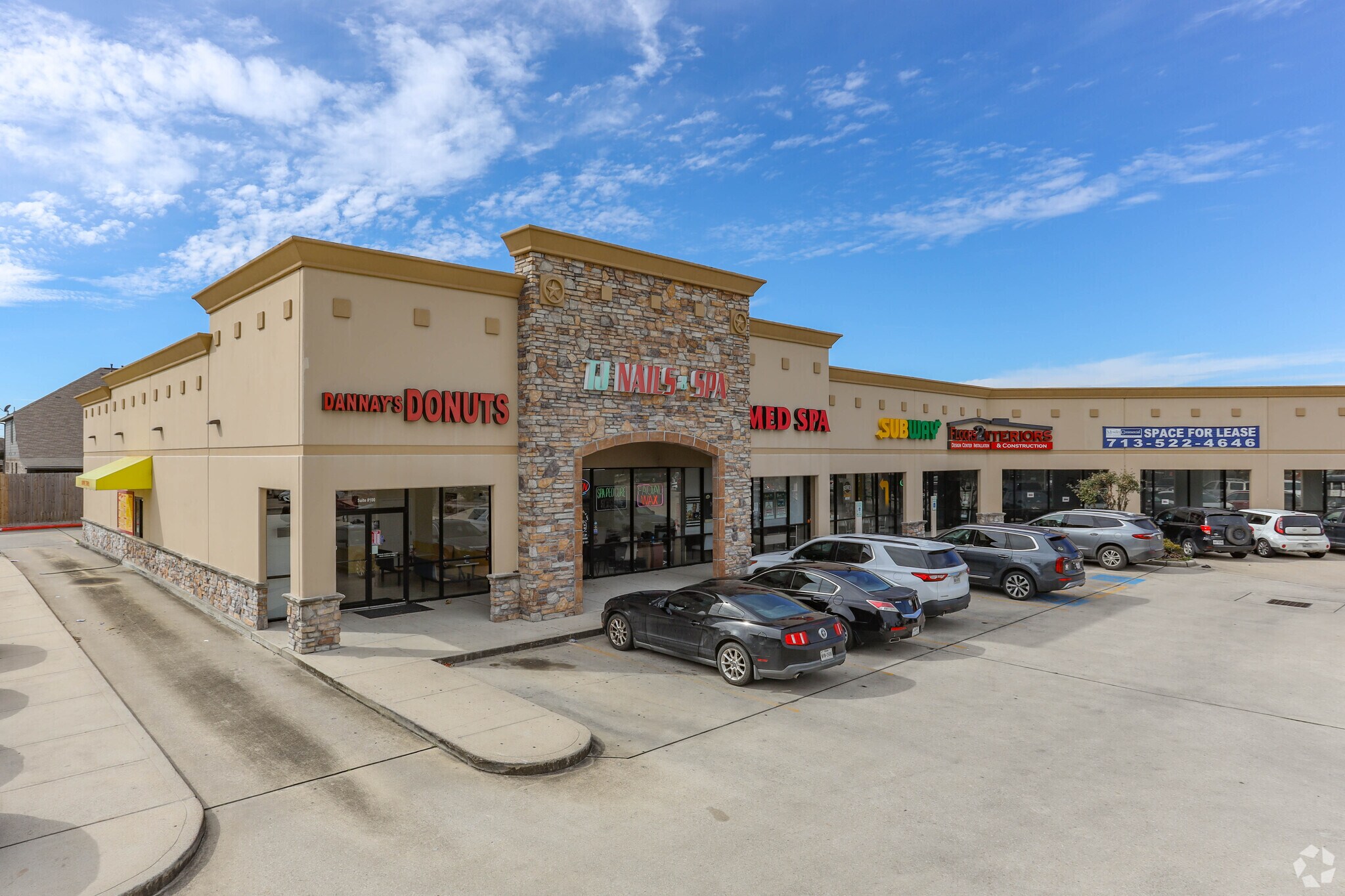 7599 Garth Rd, Baytown, TX for sale Primary Photo- Image 1 of 1