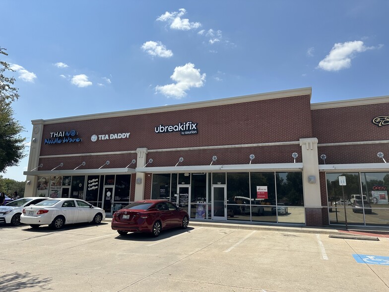 5129-5301 N Garland Ave, Garland, TX for lease - Building Photo - Image 2 of 6