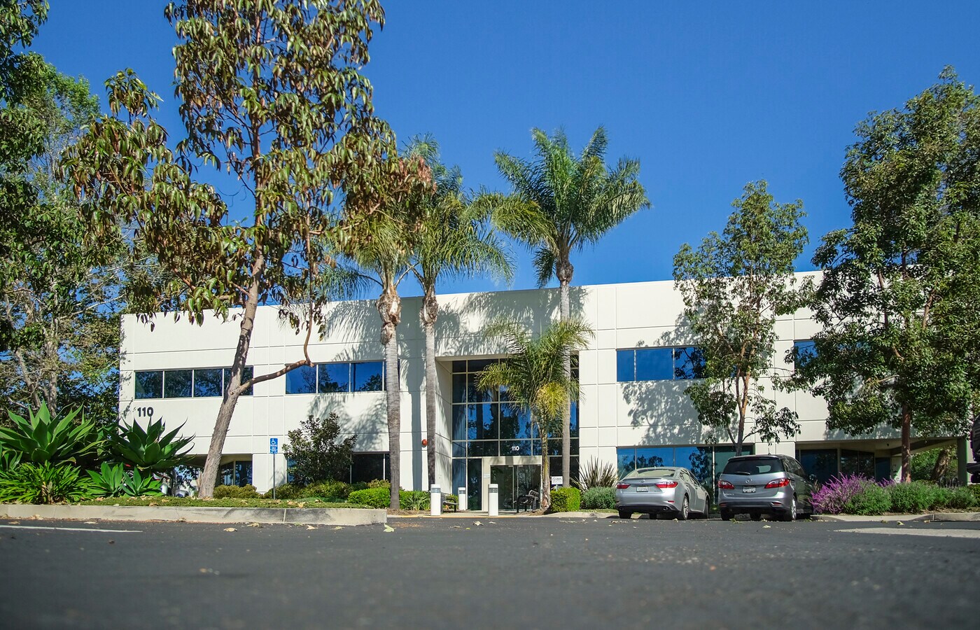 110 Castilian Dr Goleta Ca 93117 Office For Lease Loopnet Com