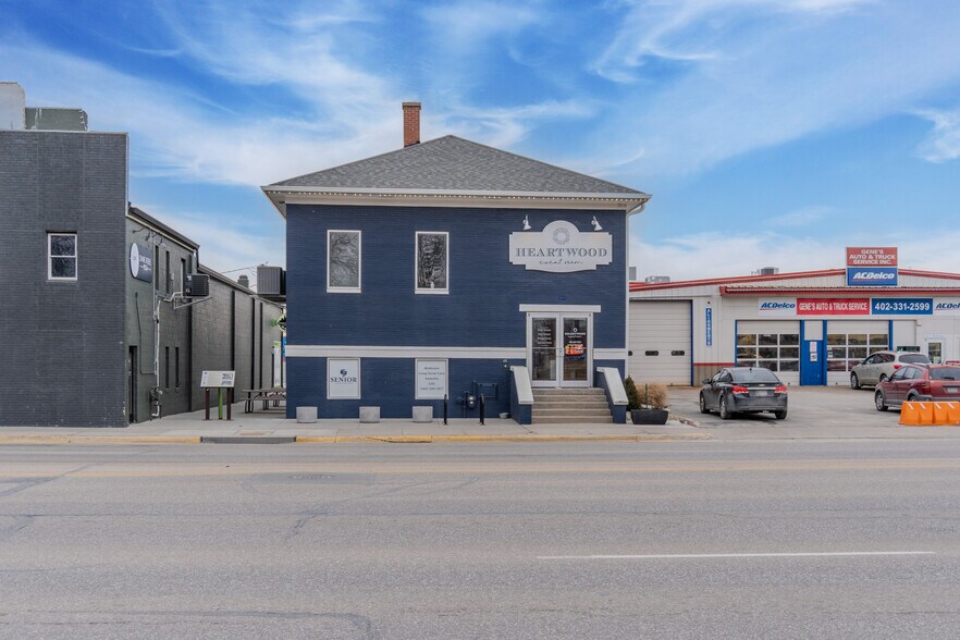 233 S Washington St, Papillion, NE for sale - Primary Photo - Image 1 of 1