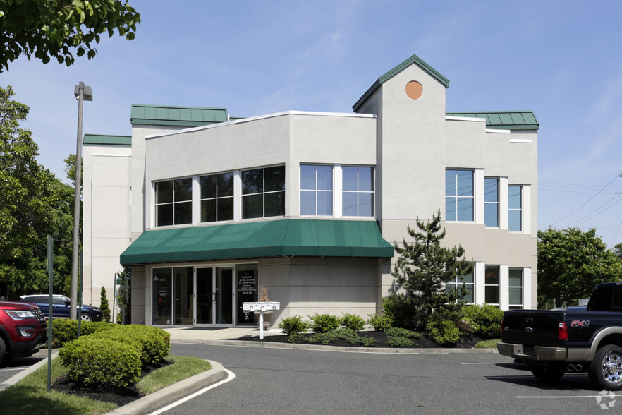 3223 Route 38, Mount Laurel, NJ for lease - Building Photo - Image 1 of 3