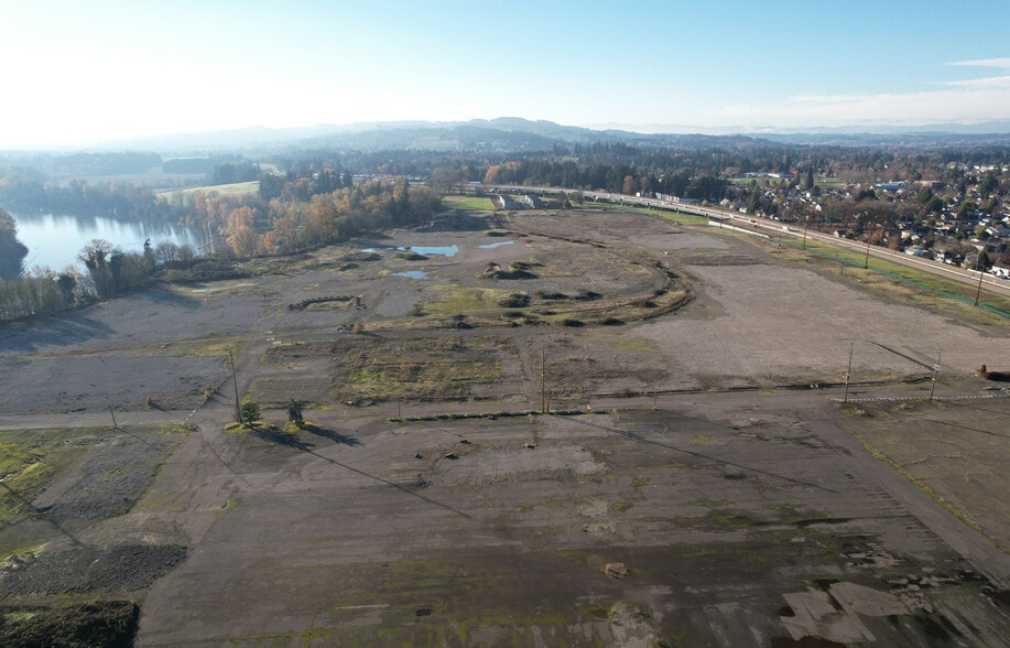 1301 S Wynooski St, Newberg, OR for sale - Aerial - Image 3 of 9