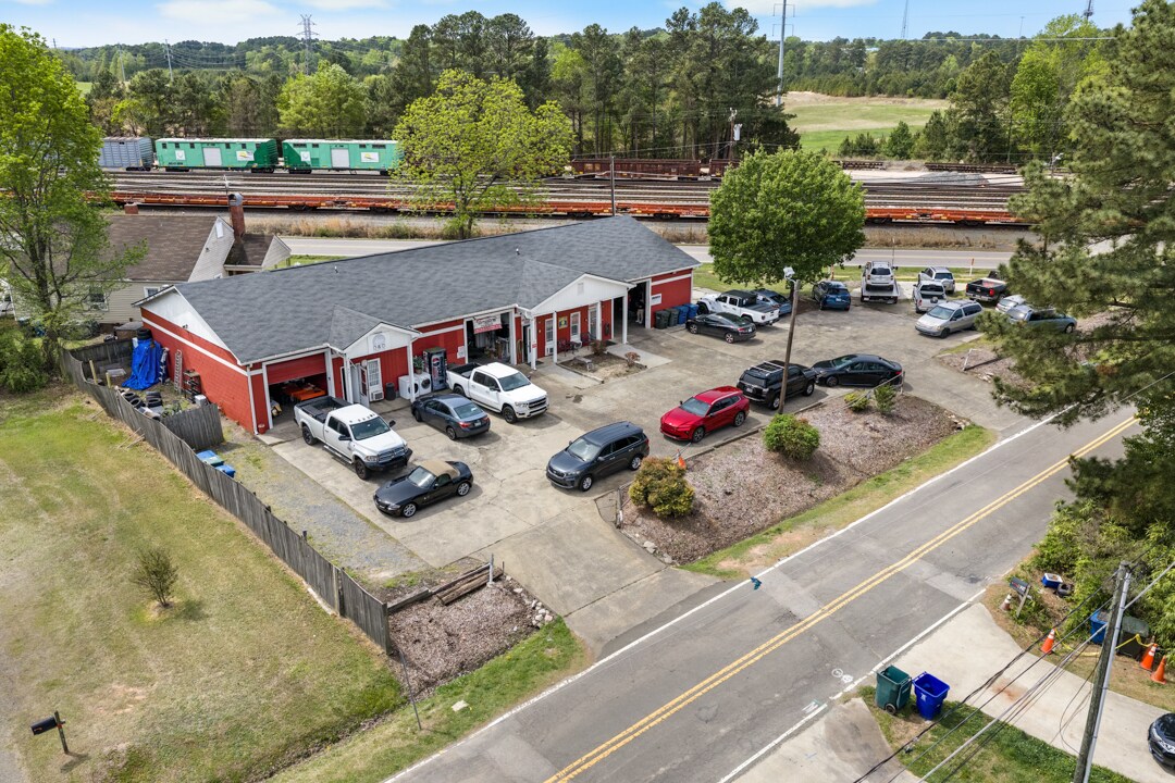 921 Midway Ave, Durham, NC for lease Interior Photo- Image 1 of 5