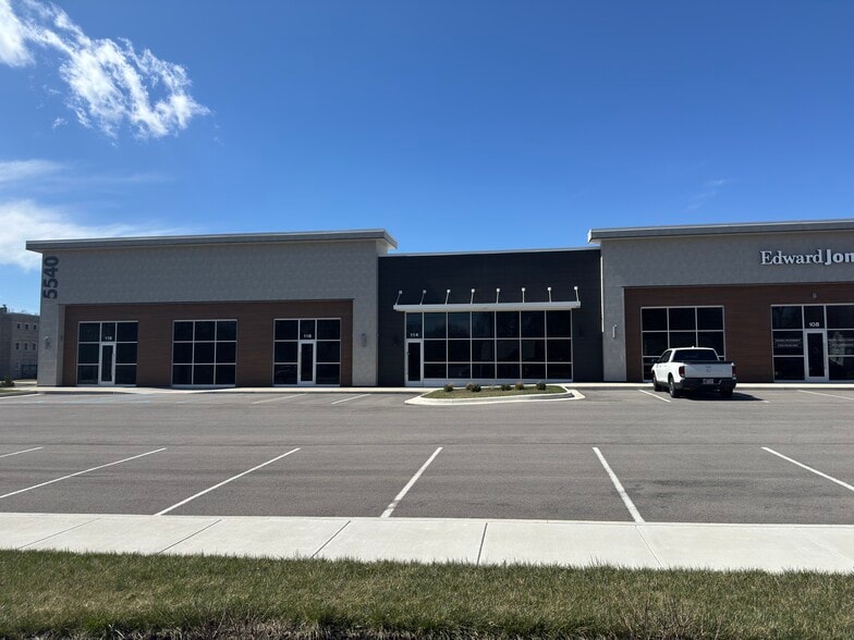 5540 S East St, Indianapolis, IN for lease - Building Photo - Image 3 of 8