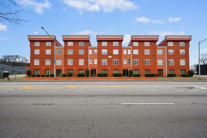 2465 Main St, Atlanta, GA for lease - Building Photo - Image 2 of 29