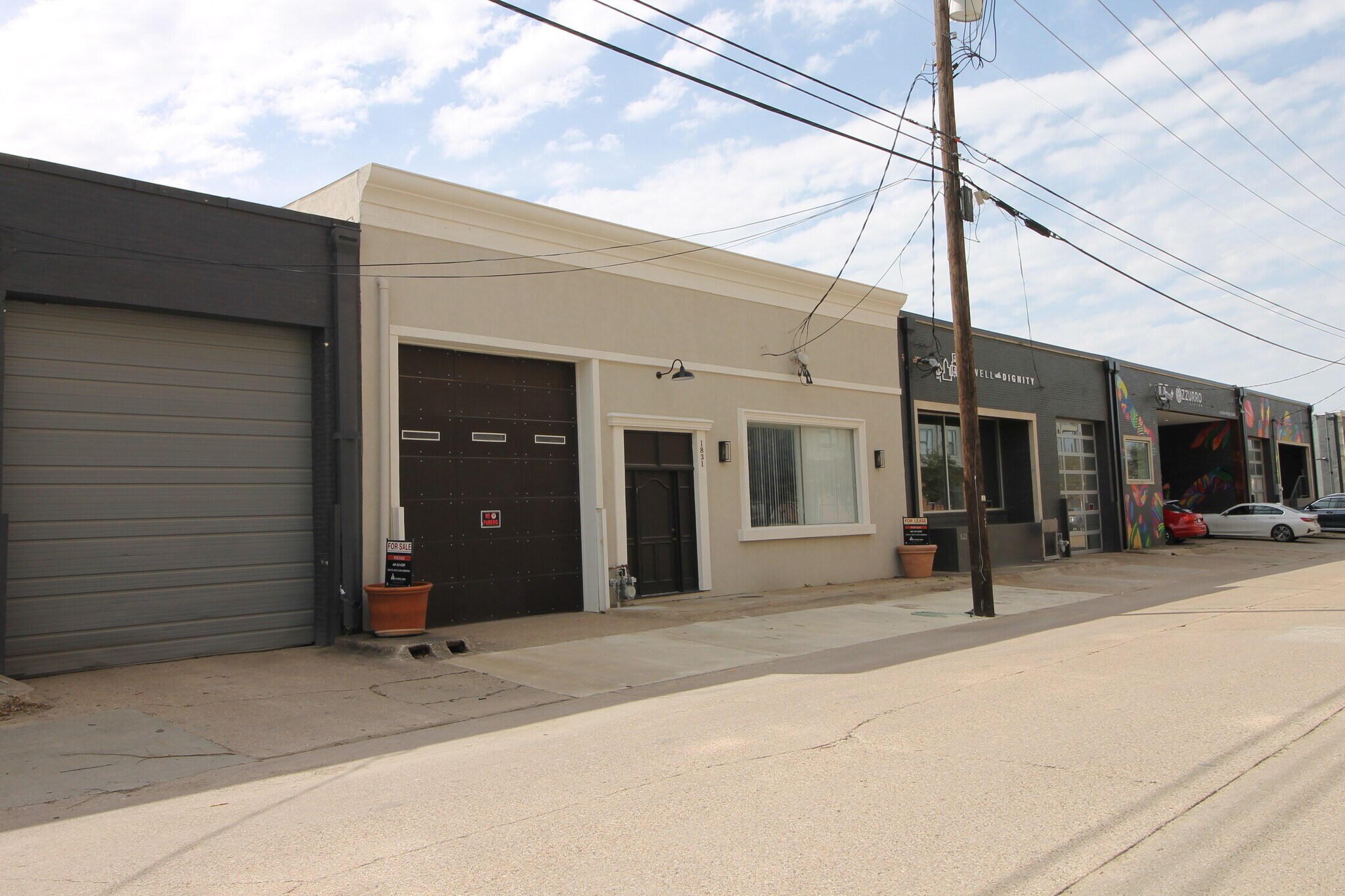 1831 E Levee St, Dallas, TX for sale Primary Photo- Image 1 of 1