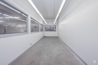 811-832 3rd Ave S, Kent, WA for lease Interior Photo- Image 2 of 9