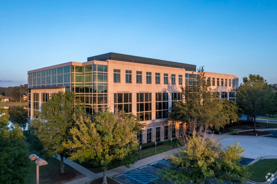 2660 EastChase Ln, Montgomery, AL for lease - Building Photo - Image 2 of 5