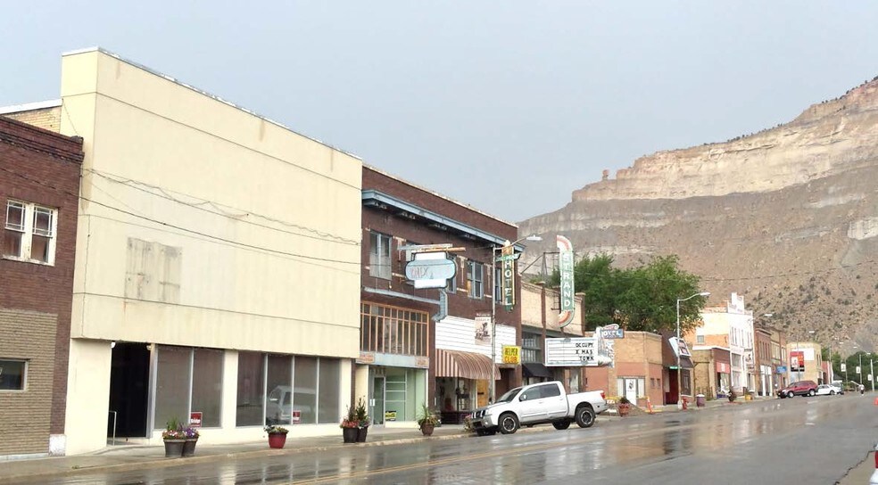 136 S Main St, Helper, UT for sale - Primary Photo - Image 1 of 1