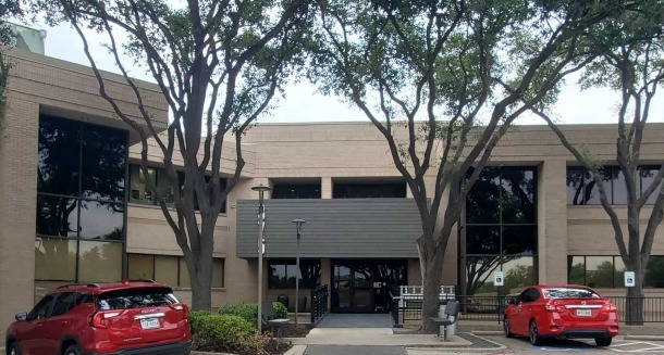 375 Municipal Dr, Richardson, TX for lease - Building Photo - Image 1 of 3