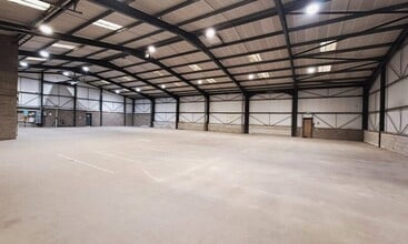 Clywedog Rd N, Wrexham for lease Interior Photo- Image 1 of 3