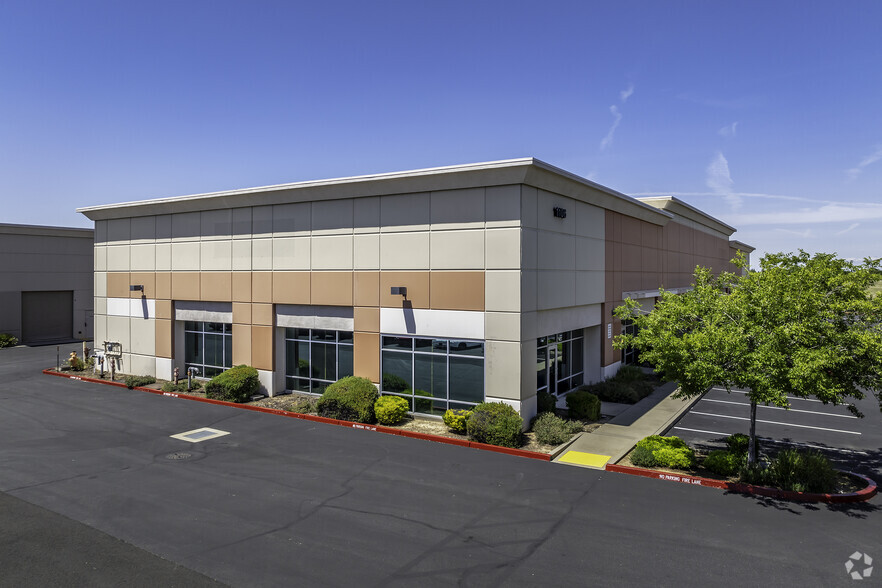 1104 Tinker Rd, Rocklin, CA for lease - Building Photo - Image 2 of 12