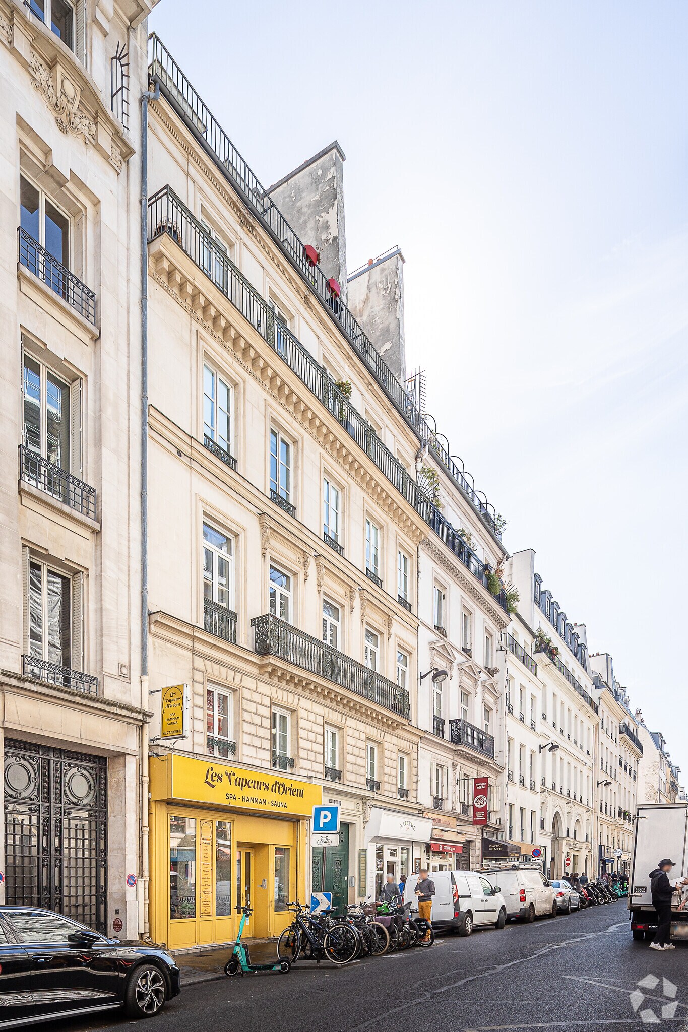 40 - 40Bis Rue Du Faubourg Poissonnière, Paris for lease Primary Photo- Image 1 of 6