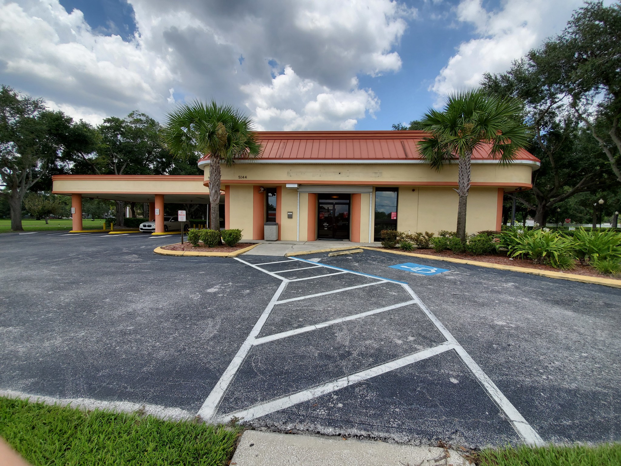 5144 E Busch Blvd, Tampa, FL for sale Building Photo- Image 1 of 1