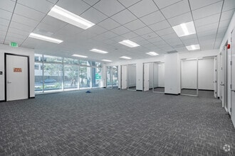 1640 S Sepulveda Blvd, Los Angeles, CA for lease Interior Photo- Image 2 of 7