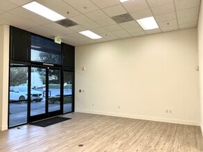 1141 Ringwood Ct, San Jose, CA for lease Interior Photo- Image 2 of 8