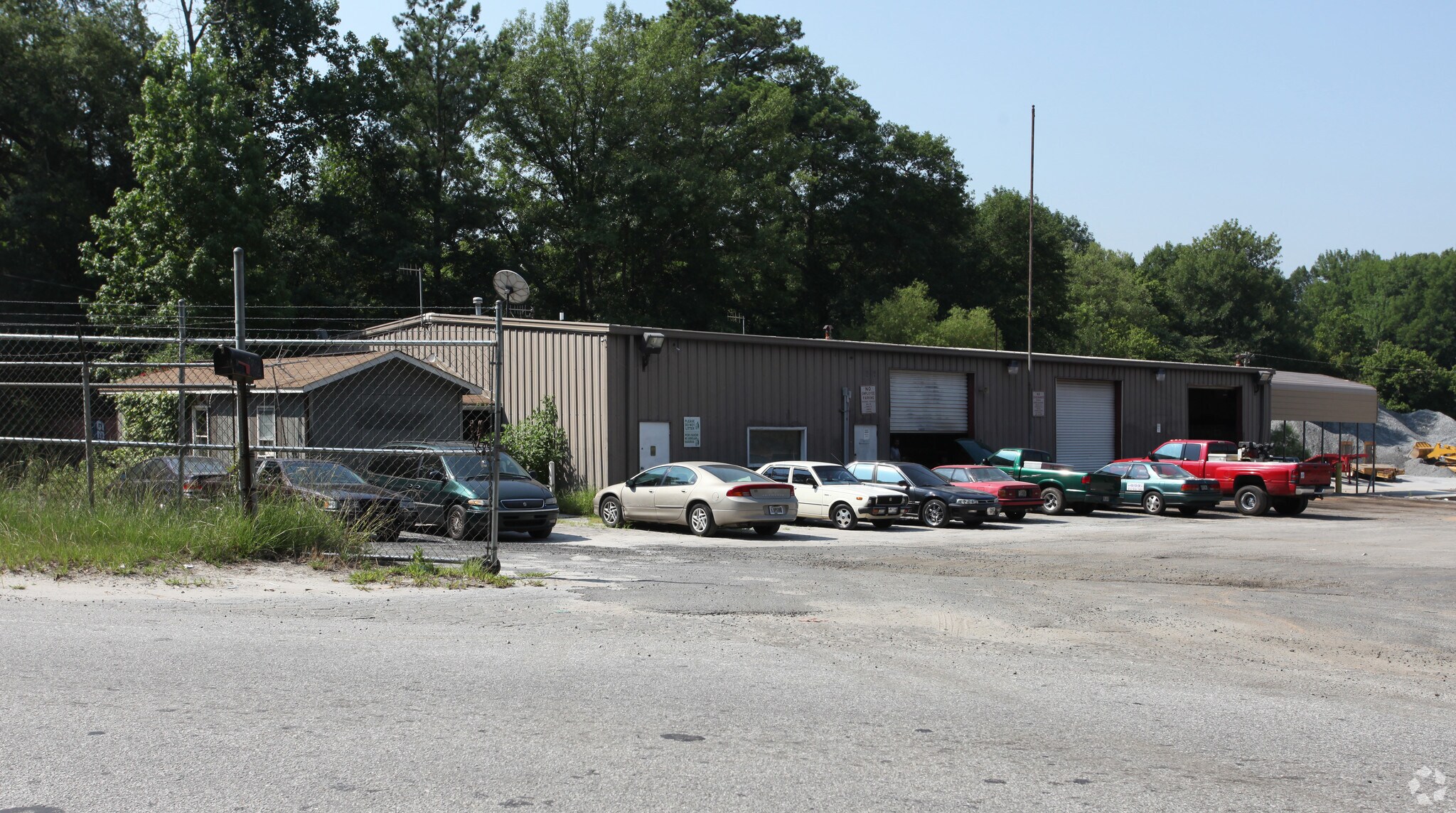 328 Lees Mill Rd, Forest Park, GA for sale Primary Photo- Image 1 of 1