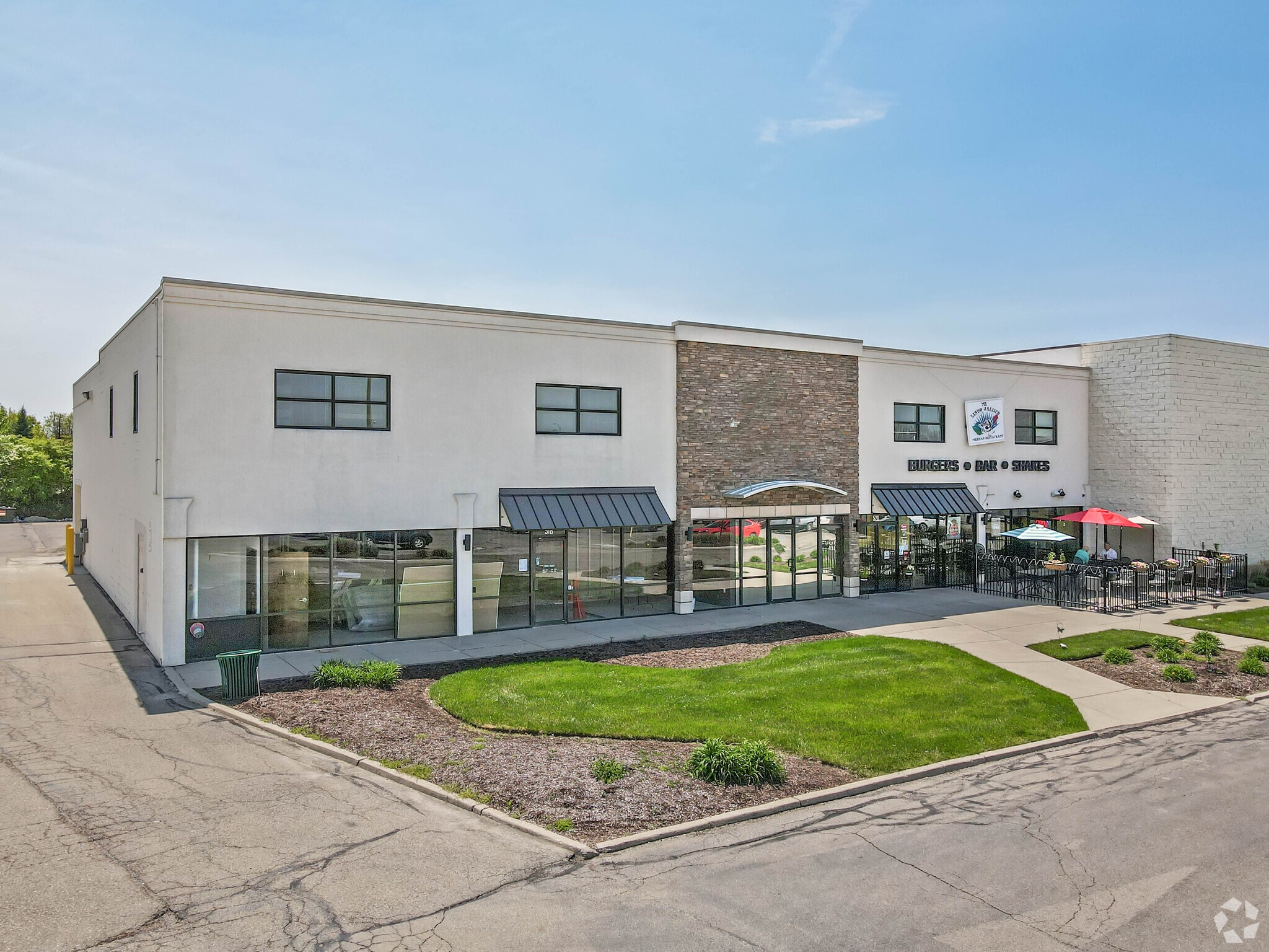 518-588 Miamisburg-Centerville Rd, Dayton, OH for lease Primary Photo- Image 1 of 2