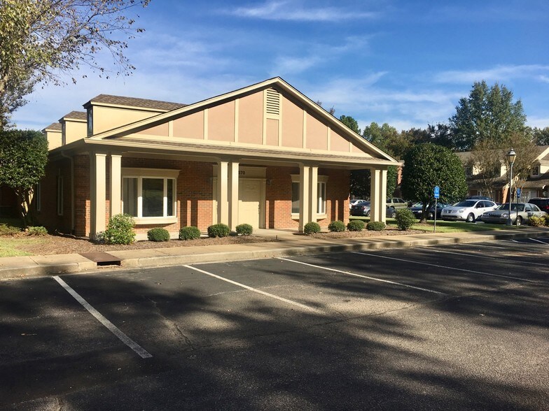 8570 Cordes Cir, Germantown, TN for sale - Building Photo - Image 1 of 1