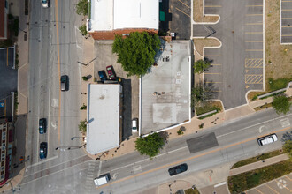 6 E Saint Charles Rd, Lombard, IL - aerial  map view