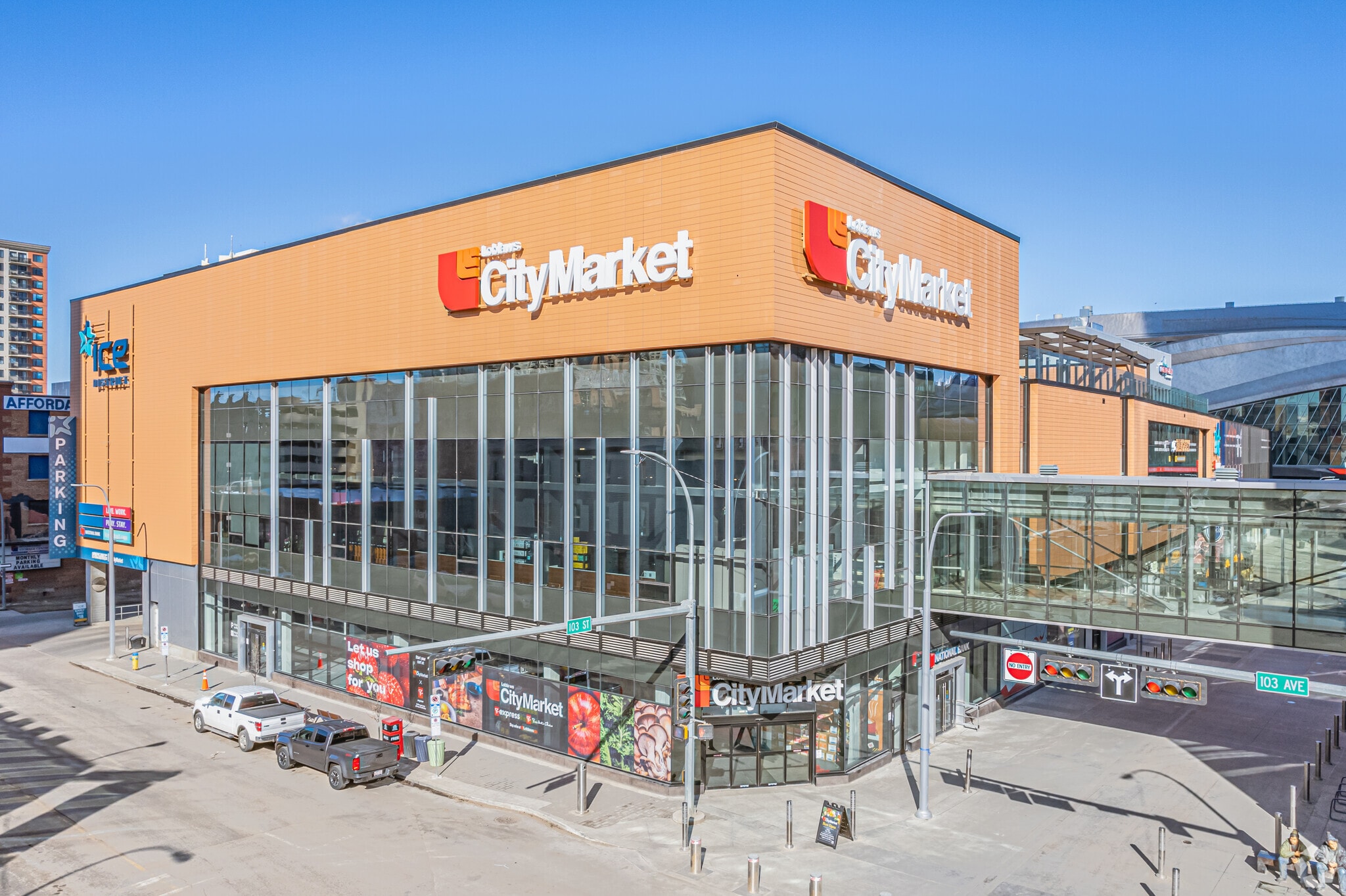 10308 103 St NW, Edmonton, AB for sale Primary Photo- Image 1 of 8