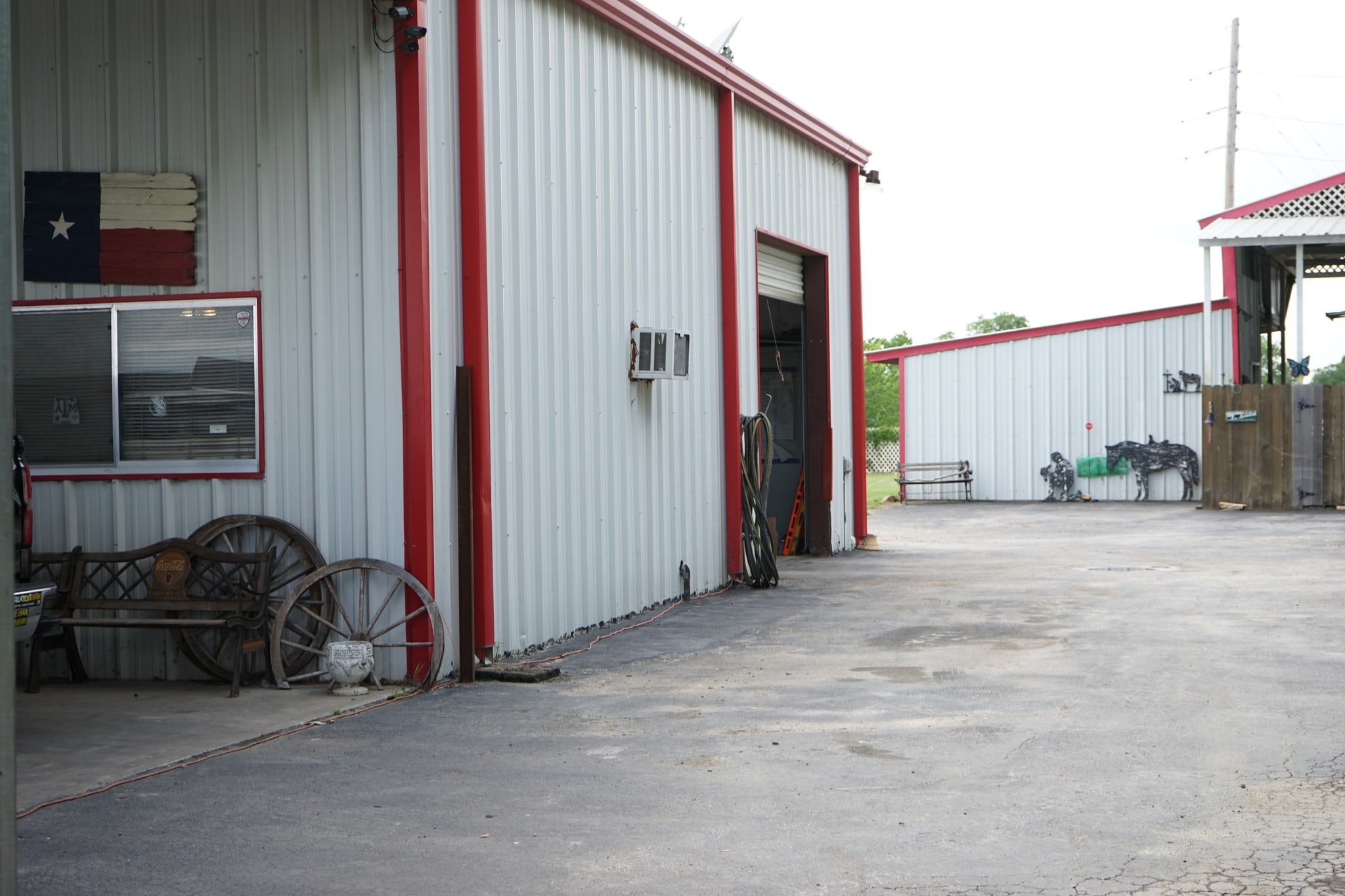 1909 E Main St, Madisonville, TX for sale Primary Photo- Image 1 of 1