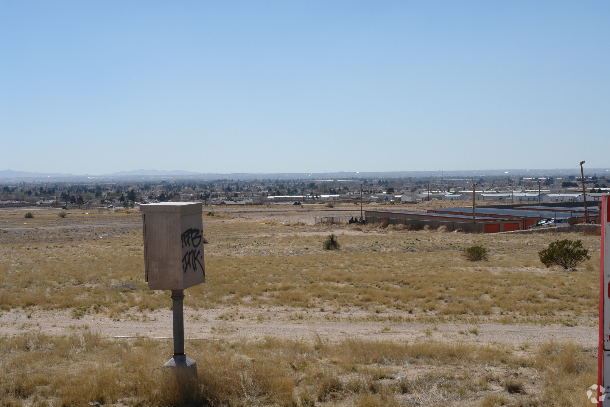 E Gateway Blvd, El Paso, TX for sale Primary Photo- Image 1 of 1