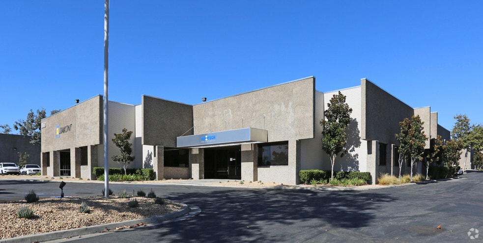 3853 Calle Fortunada, San Diego, CA for lease - Building Photo - Image 2 of 6