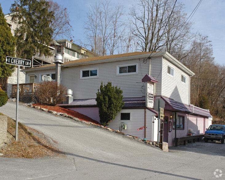 116 S Penn St, Bellefonte, PA for sale - Primary Photo - Image 1 of 24