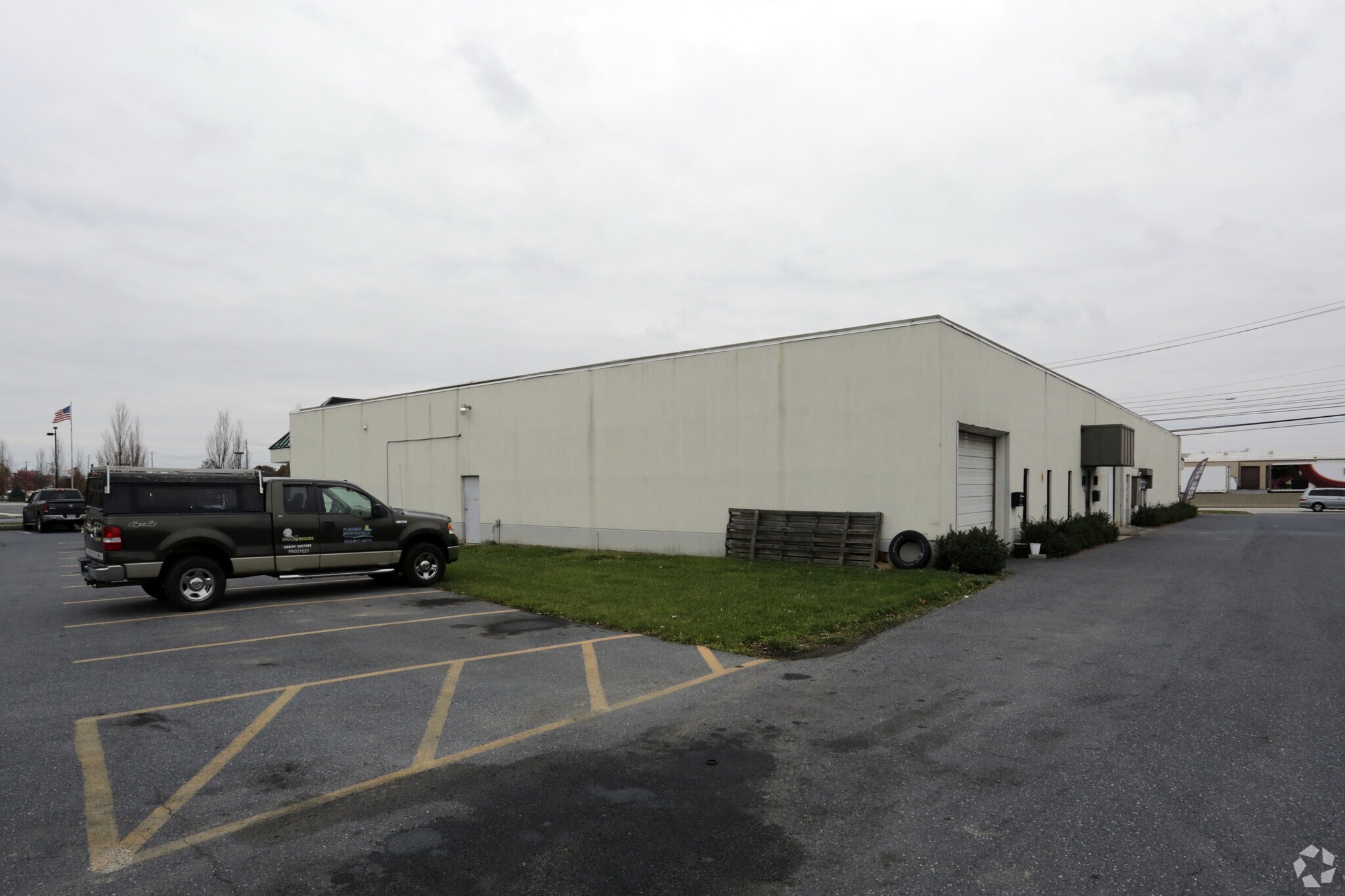 3809 Paxton St, Harrisburg, PA 17111 Retail for Lease