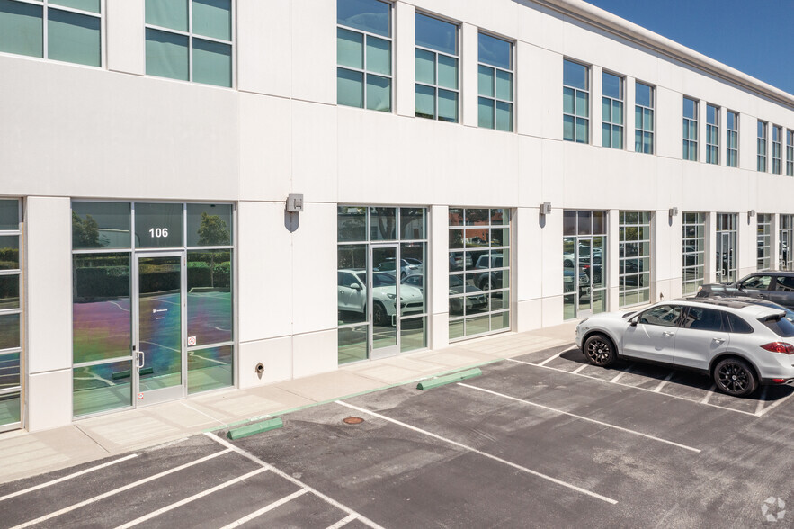 985 Industrial Rd, San Carlos, CA for lease - Building Photo - Image 2 of 4