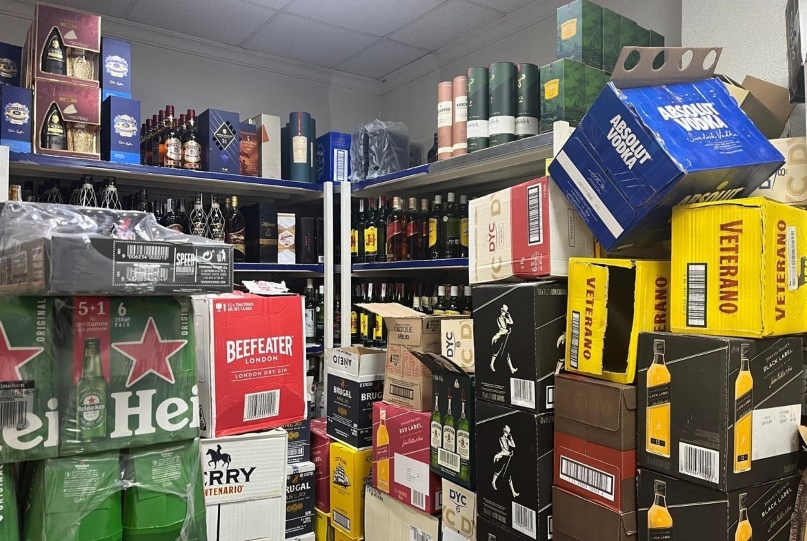 Madrid, MAD 28017 - Unit 001 -  - Interior Photo - Image 1 of 14