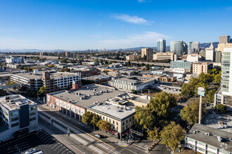 101 Broadway, Oakland, CA - AERIAL  map view