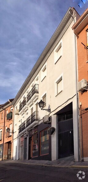 Calle Carbón, 3, Illescas, Toledo for sale - Building Photo - Image 2 of 2