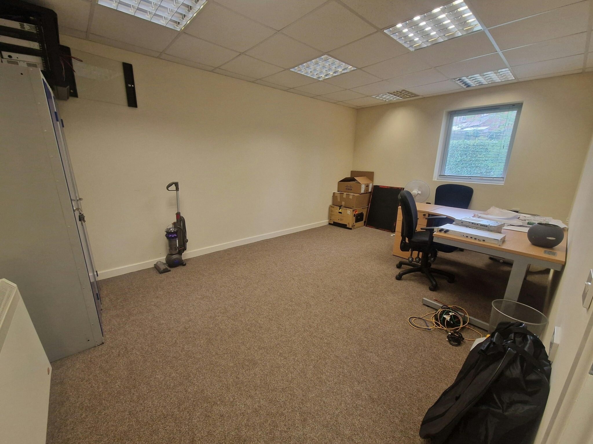 Mayles Ln, Fareham for lease Interior Photo- Image 1 of 4