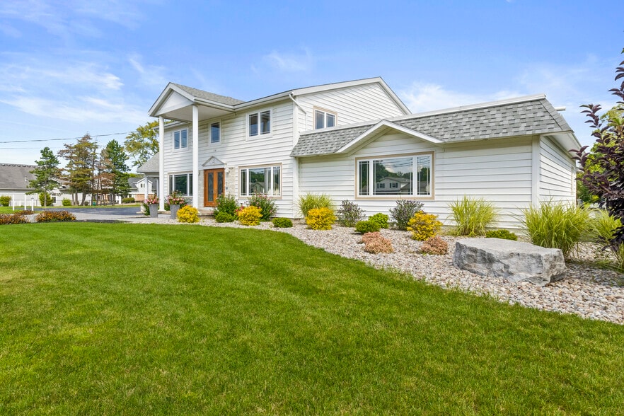 1118 Long Pond Rd, Rochester, NY for sale - Building Photo - Image 2 of 4