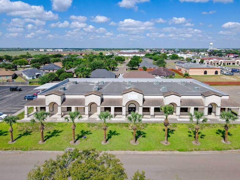 848 Palm Dr, Elsa, TX for sale - Primary Photo - Image 1 of 1